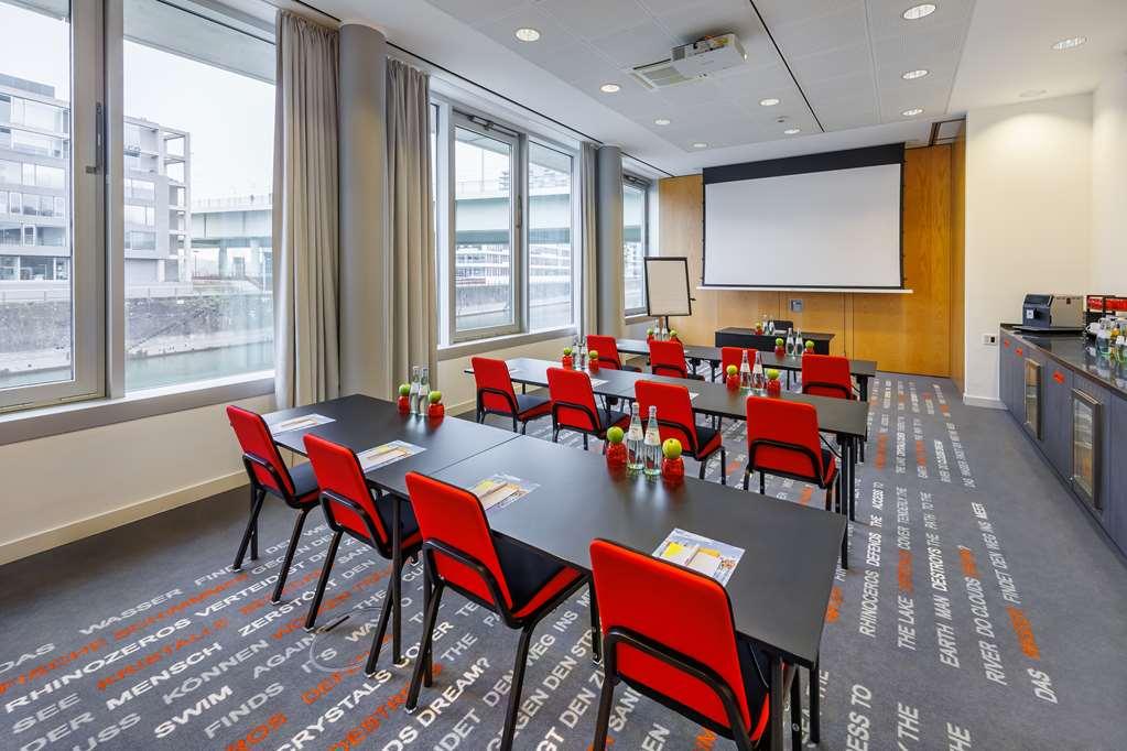 Art Otel Cologne, By Park Plaza Einrichtungen foto
